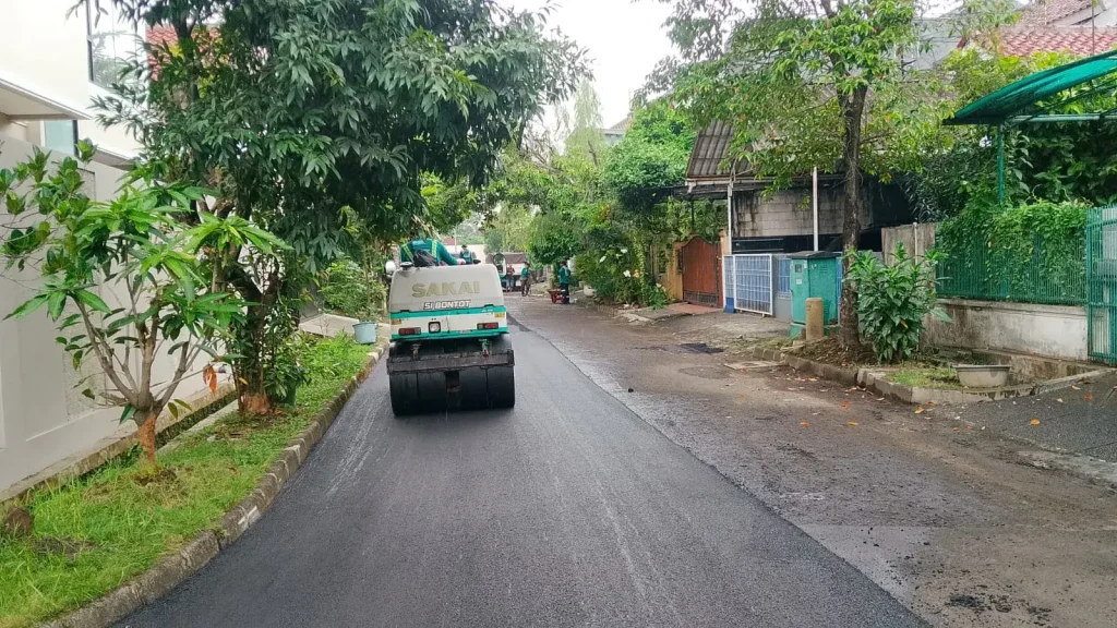 Jasa Pengaspalan Hotmix Karawaci