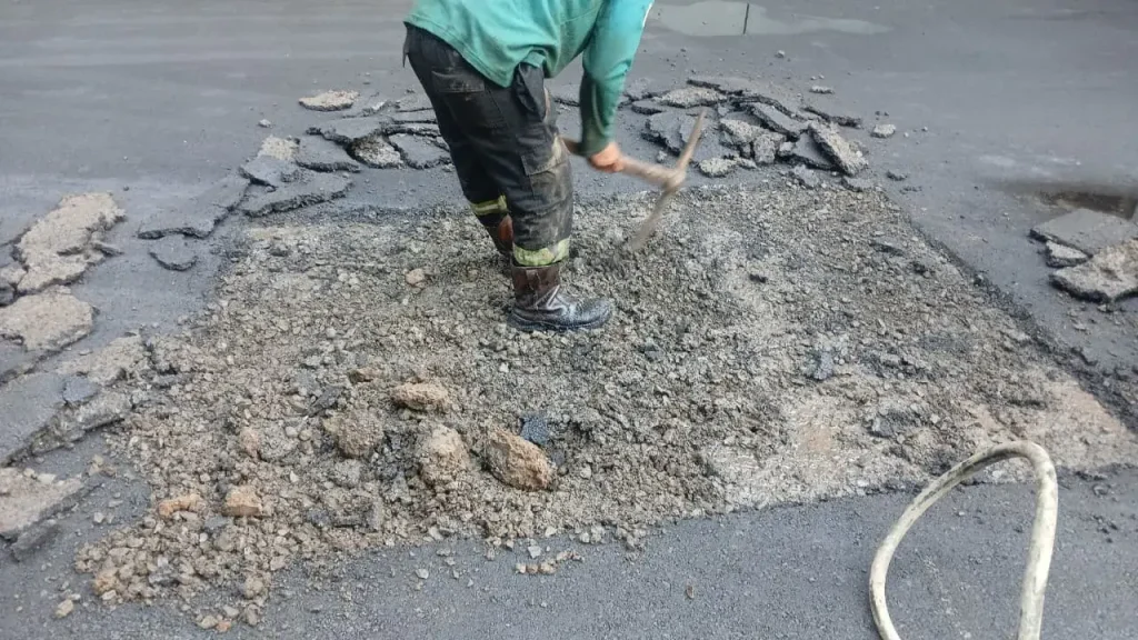 Jasa Pengaspalan Hotmix Pasar Kemis
